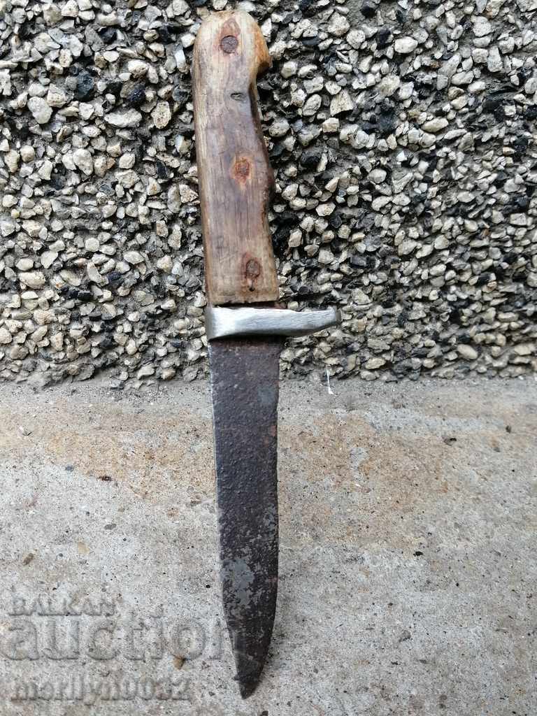 Old knife blade with price 36.00 BGN | € 18.41 Old knife blade with price 36.00 BGN | € 18.41