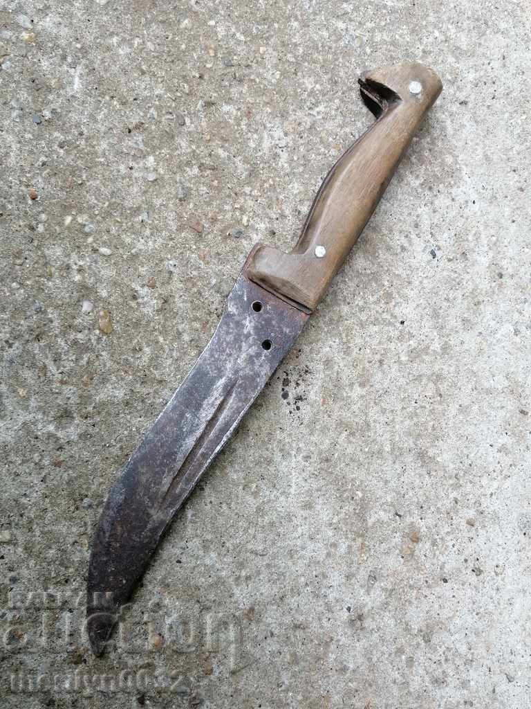 Old knife blade doodle with price 46.00 BGN | € 23.52 Old knife blade doodle with price 46.00 BGN | € 23.52