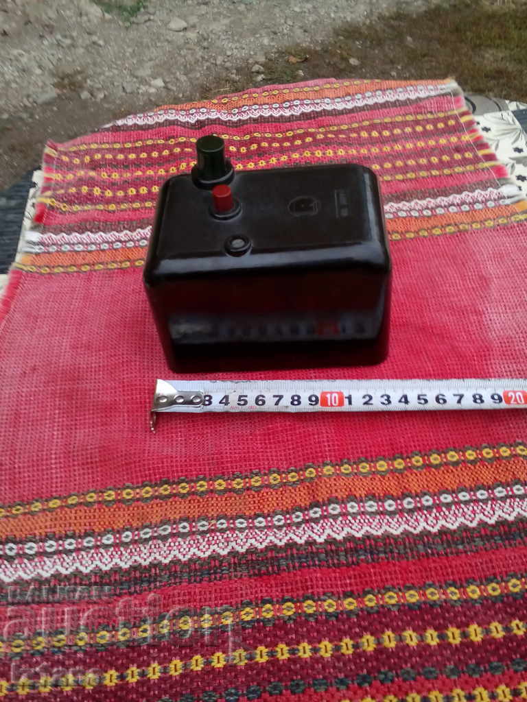 Old starter 380V 10A, Type 655 with price 50.00 BGN | € 25.56 Old starter 380V 10A, Type 655 with price 50.00 BGN | € 25.56