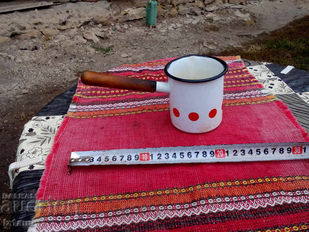 Auction Old enamel jesse Auction Old enamel jesse