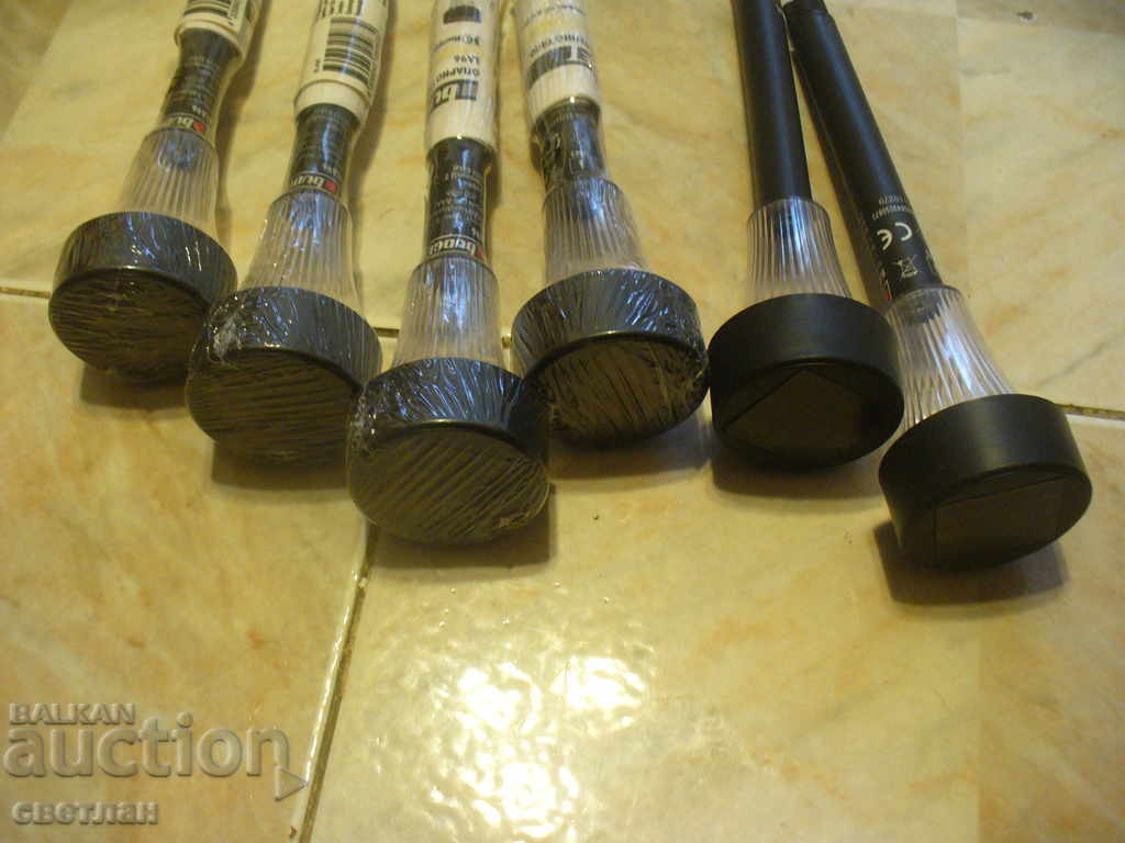 Licitație LĂMPI DE GRĂDINĂ - SOLARE