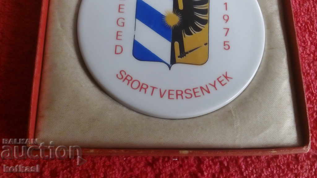 Old porcelain plaque box 1975 Festival Hungary with price 35.50 BGN | € 18.15