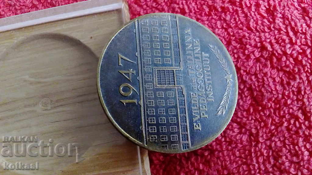 Auction Old metal plaque box Tallinn Estonia Auction Old metal plaque box Tallinn Estonia