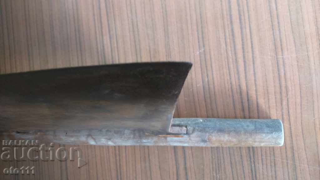 LARGE OLD SATURN, BLADE, GUILLOTINE - 6 LARGE OLD SATURN, BLADE, GUILLOTINE - 6