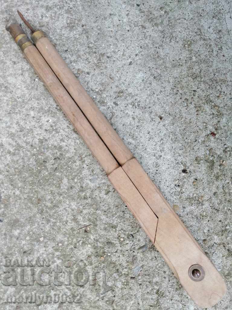 Delivery of Old school ruler, ruler, wooden 60's Delivery of Old school ruler, ruler, wooden 60's