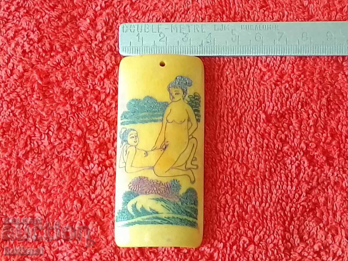 Figure engraving on Bone Sex Erotica Nude Man Woman