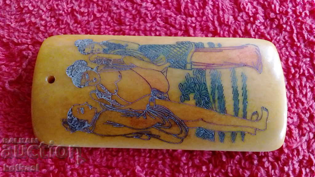 Delivery of Figure Engraving on Bone Sex Erotic Nude Man Woman Delivery of Figure Engraving on Bone Sex Erotic Nude Man Woman