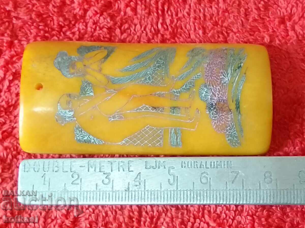 Χαρακτική φιγούρας σε φύλο οστών Ερωτικό γυμνό αρσενικό θηλυκό με τιμή 85.50 BGN | € 43.72