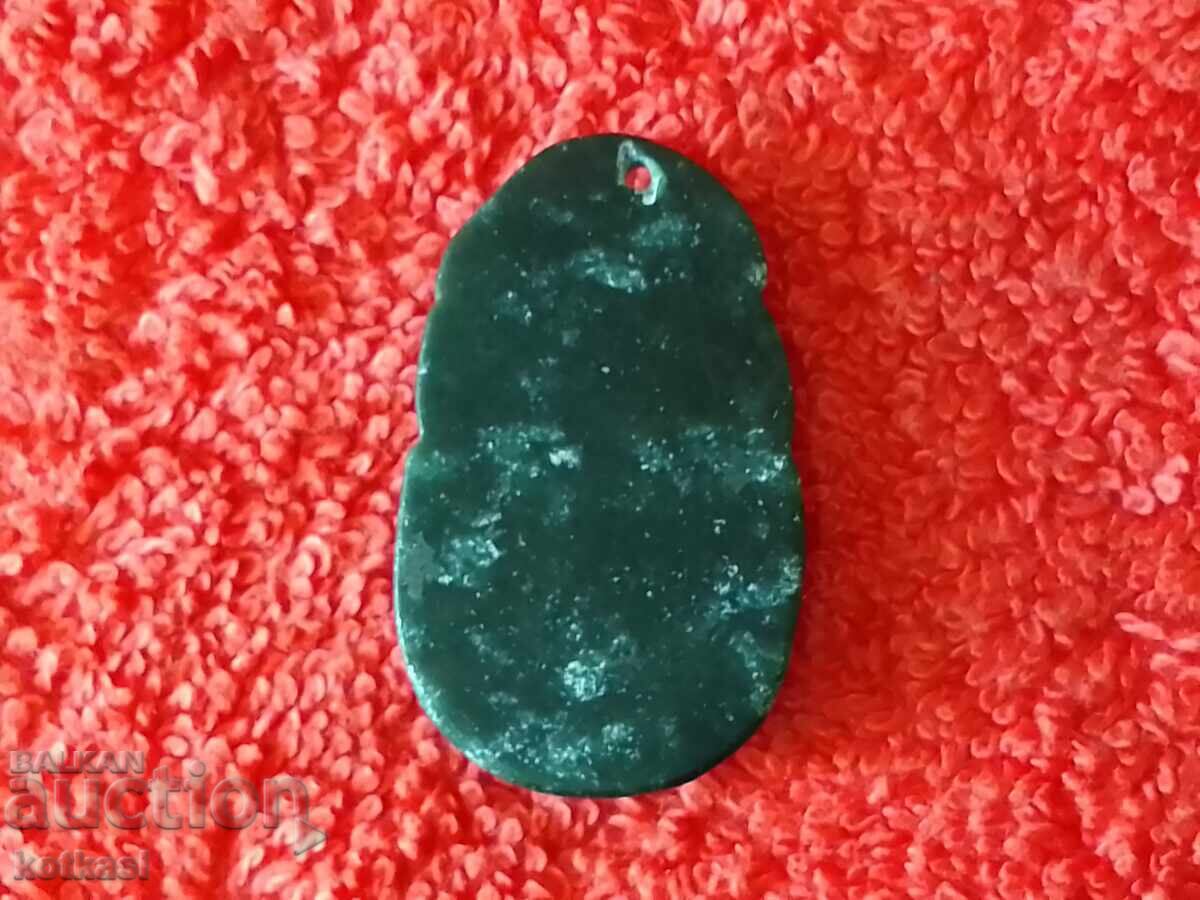 Δημοπρασία Μενταγιόν από φυσικό Jade Buffalo Δημοπρασία Μενταγιόν από φυσικό Jade Buffalo