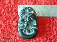 Pandantiv bivol din jad natural