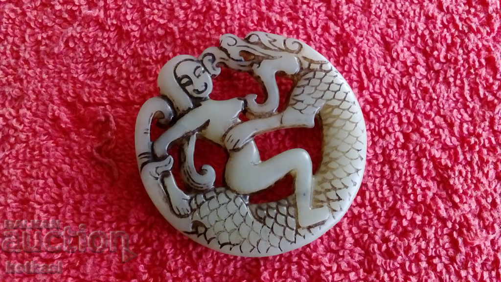 Delivery of Natural Jade Pendant Figure Sex Erotic Woman Dragon Delivery of Natural Jade Pendant Figure Sex Erotic Woman Dragon