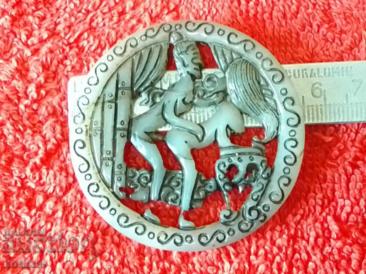 Φυσικό κρεμαστό νεφρίτη Φιγούρα Σεξ Ερωτικό Γυμνό Αρσενικό Γυναίκα με τιμή 85.50 BGN | € 43.72 Φυσικό κρεμαστό νεφρίτη Φιγούρα Σεξ Ερωτικό Γυμνό Αρσενικό Γυναίκα με τιμή 85.50 BGN | € 43.72