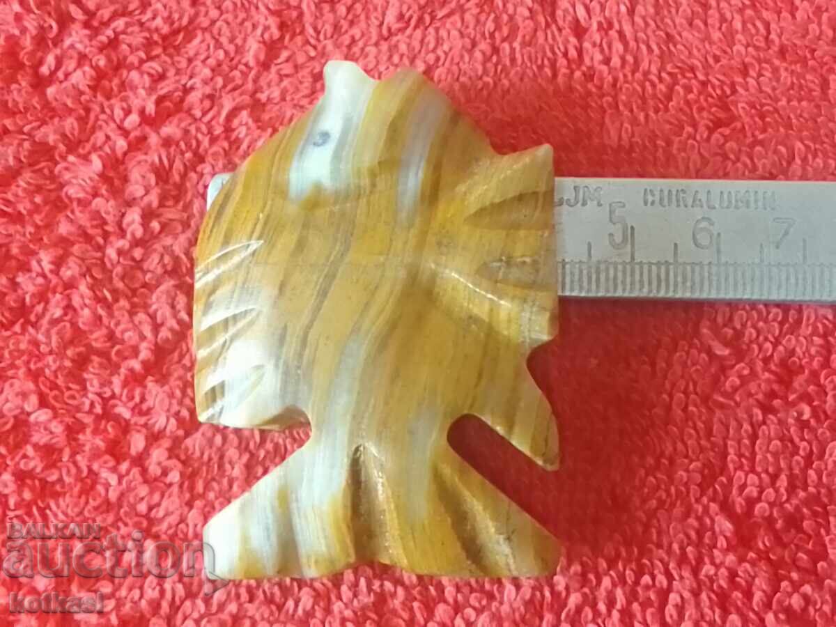 Δημοπρασία Φιγούρα ψαριού από ημιπολύτιμους λίθους Onyx Δημοπρασία Φιγούρα ψαριού από ημιπολύτιμους λίθους Onyx