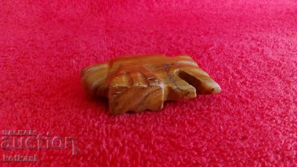 Onyx semi-precious stone Fish figure - 7 Onyx semi-precious stone Fish figure - 7