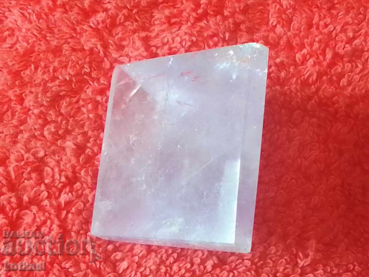 Auction Amethyst semi-precious stone pyramid Auction Amethyst semi-precious stone pyramid