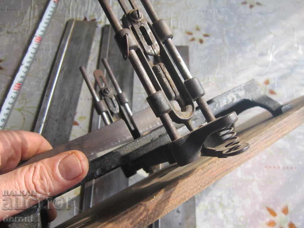 Μοναδική γερμανική μηχανή κοπής γωνίας DRGM Τρίτο Ράιχ - 5 Μοναδική γερμανική μηχανή κοπής γωνίας DRGM Τρίτο Ράιχ - 5