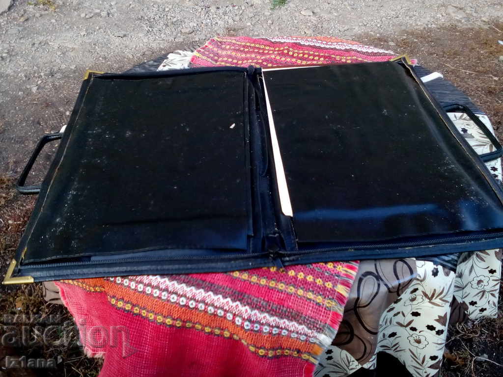 Delivery of Old bag, folder MH Pearl Nova Zagora Delivery of Old bag, folder MH Pearl Nova Zagora