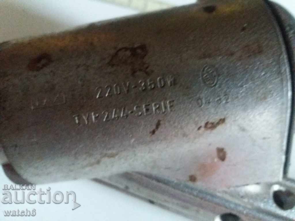 Голям поялник вероятно Siemens с цена 39.99 лв. | € 20.45 Голям поялник вероятно Siemens с цена 39.99 лв. | € 20.45