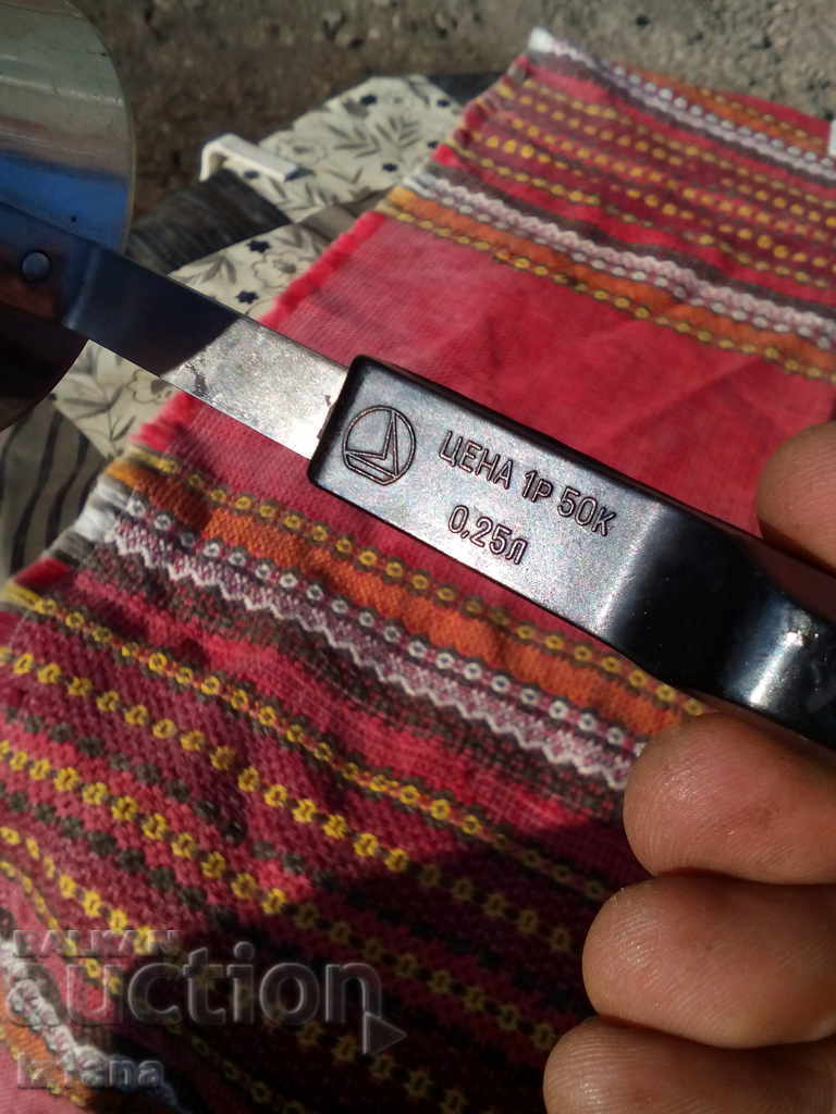 Παλιά πίδακα αλουμινίου - 7 Παλιά πίδακα αλουμινίου - 7