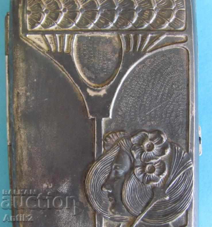Παράδοση 1900s Art Nouveau A.MUCHA Silver Plated Tabaker είναι πολύ σπάνιο Παράδοση 1900s Art Nouveau A.MUCHA Silver Plated Tabaker είναι πολύ σπάνιο