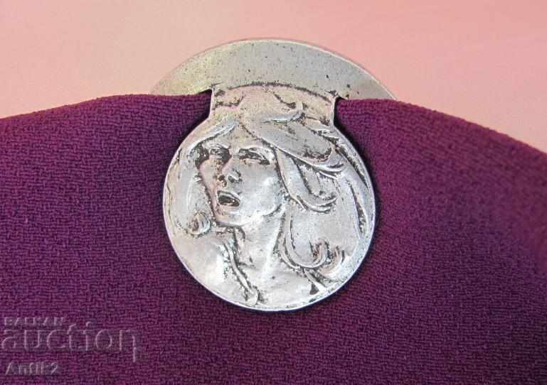 Auction 1905 Art Nouveau Albert Cherel Locket Auction 1905 Art Nouveau Albert Cherel Locket