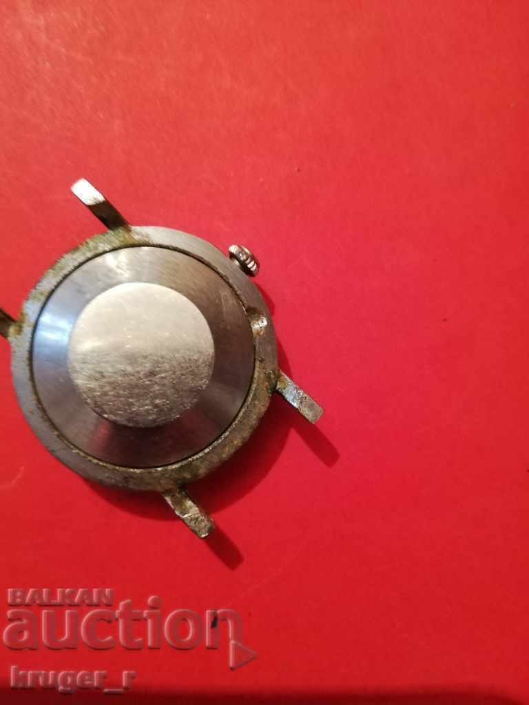 Доставка на Часовник Заря