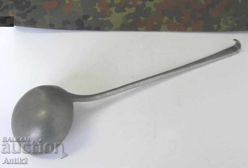 Delivery of WWII Aluminum Scoop Spoon D.R.G.M. Delivery of WWII Aluminum Scoop Spoon D.R.G.M.