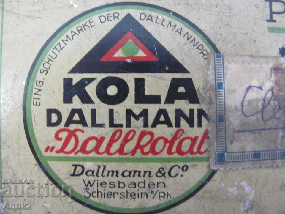 Втора Световна Война Метална Кутия за Шоколад KOLA DALLAMANN с цена 140.00 лв. | € 71.58 Втора Световна Война Метална Кутия за Шоколад KOLA DALLAMANN с цена 140.00 лв. | € 71.58