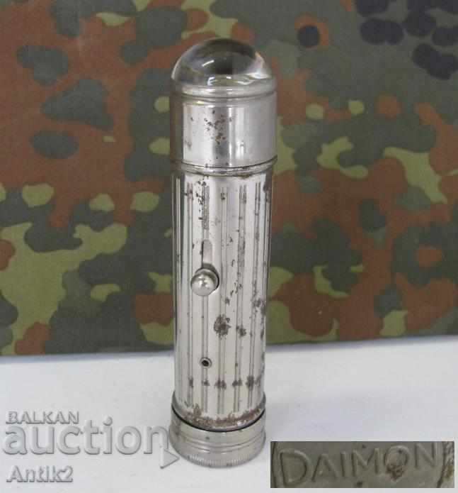 WWII Soldier Flashlight DAIMON - 7 WWII Soldier Flashlight DAIMON - 7