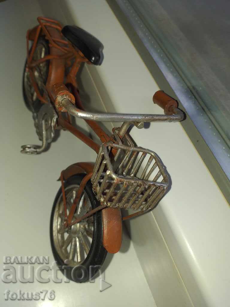 Delivery of BIKE BIKE TOY MODEL Delivery of BIKE BIKE TOY MODEL