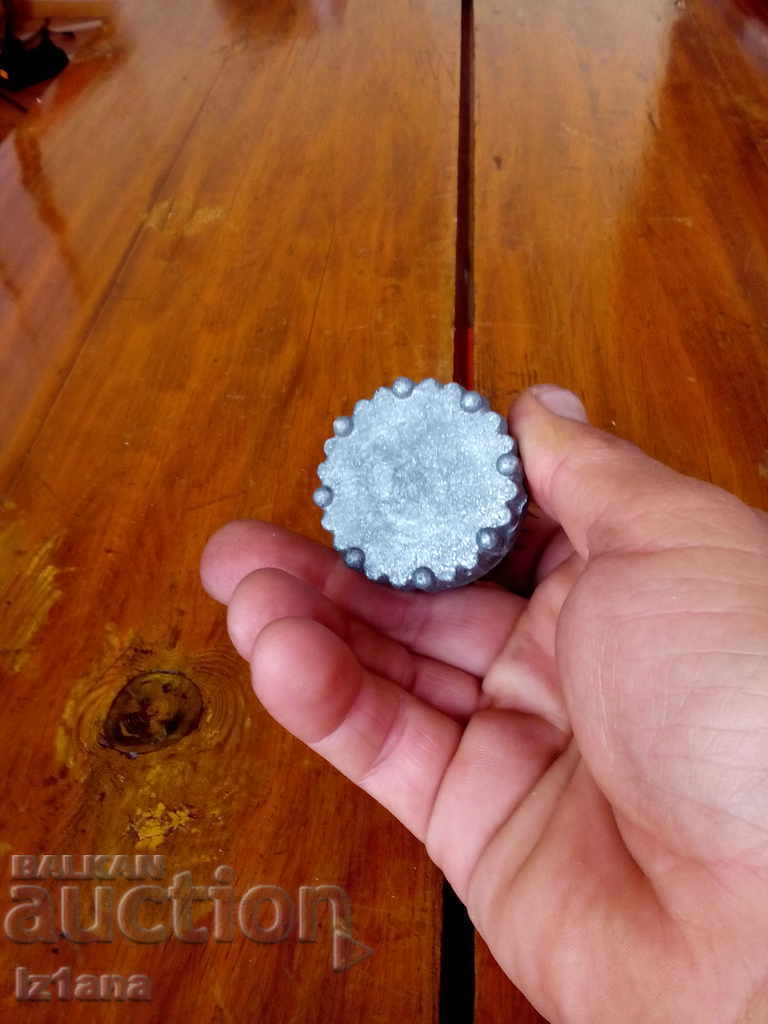 Δημοπρασία Παλιό περίπτερο, λουλούδι Δημοπρασία Παλιό περίπτερο, λουλούδι