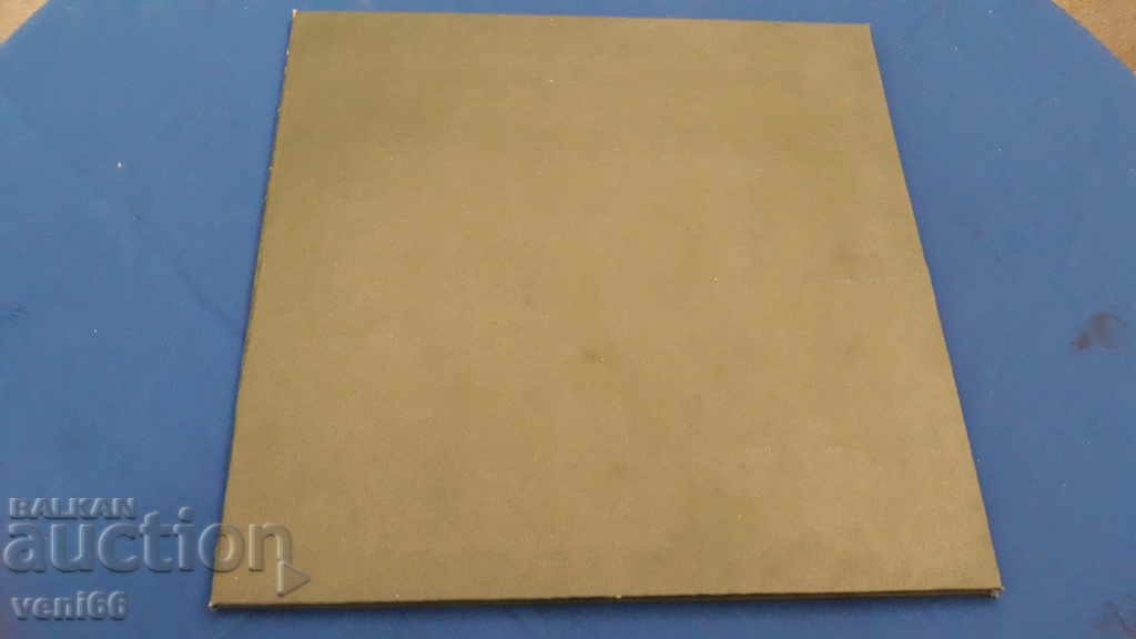 Livrarea Placă turnantă - bakelită bitumă shellac Livrarea Placă turnantă - bakelită bitumă shellac