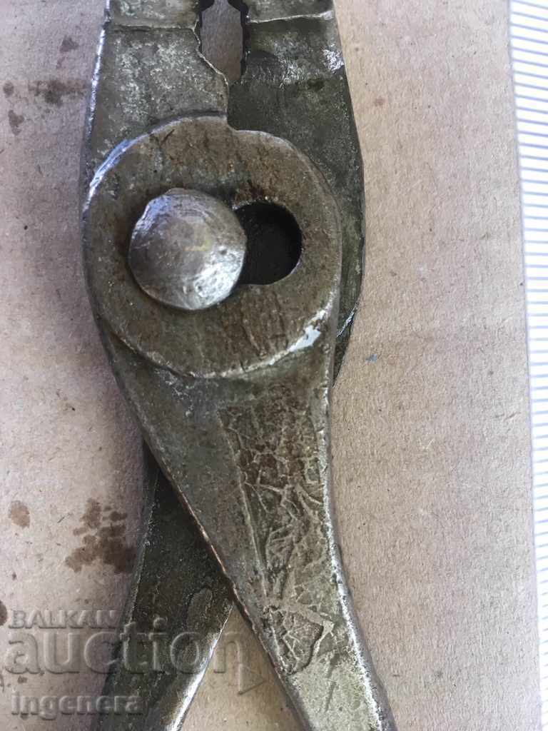 Livrarea CLÊTE DE UCENIC VECHI