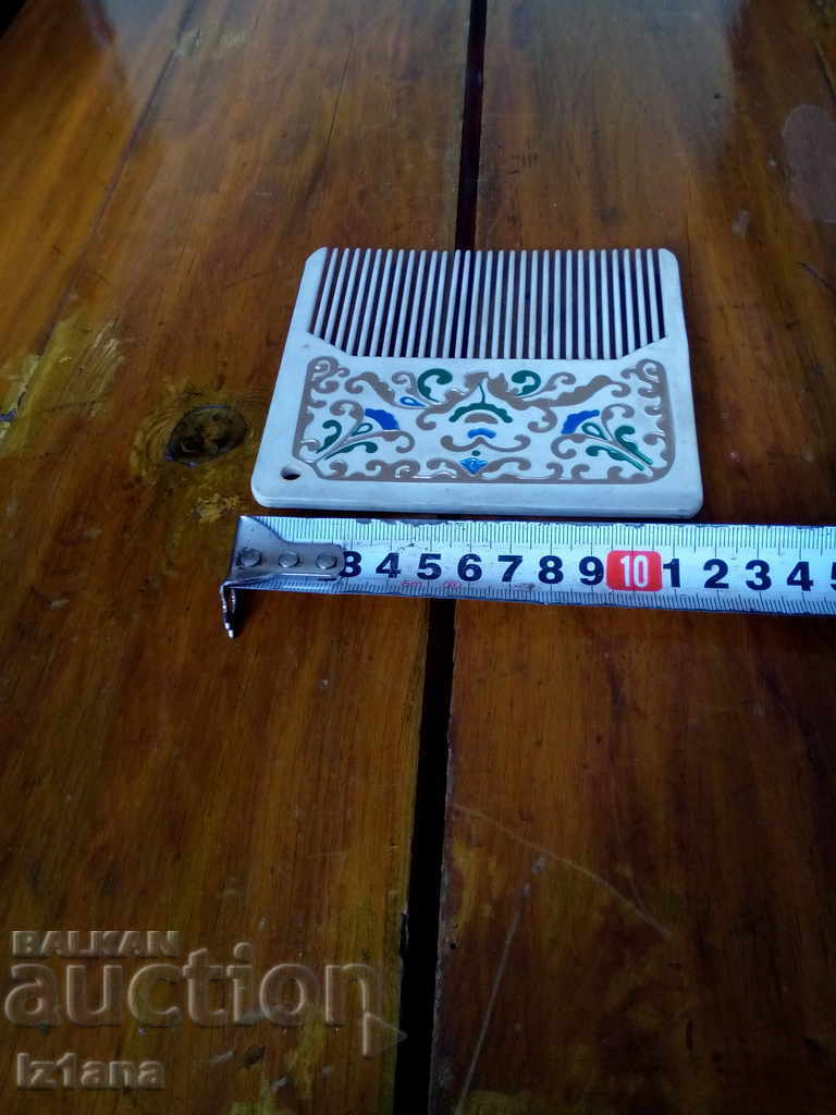 Auction Old comb, comb Auction Old comb, comb