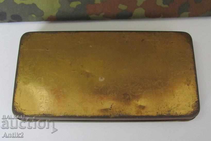 World War II Chocolate Metal Box Germany - 7 World War II Chocolate Metal Box Germany - 7