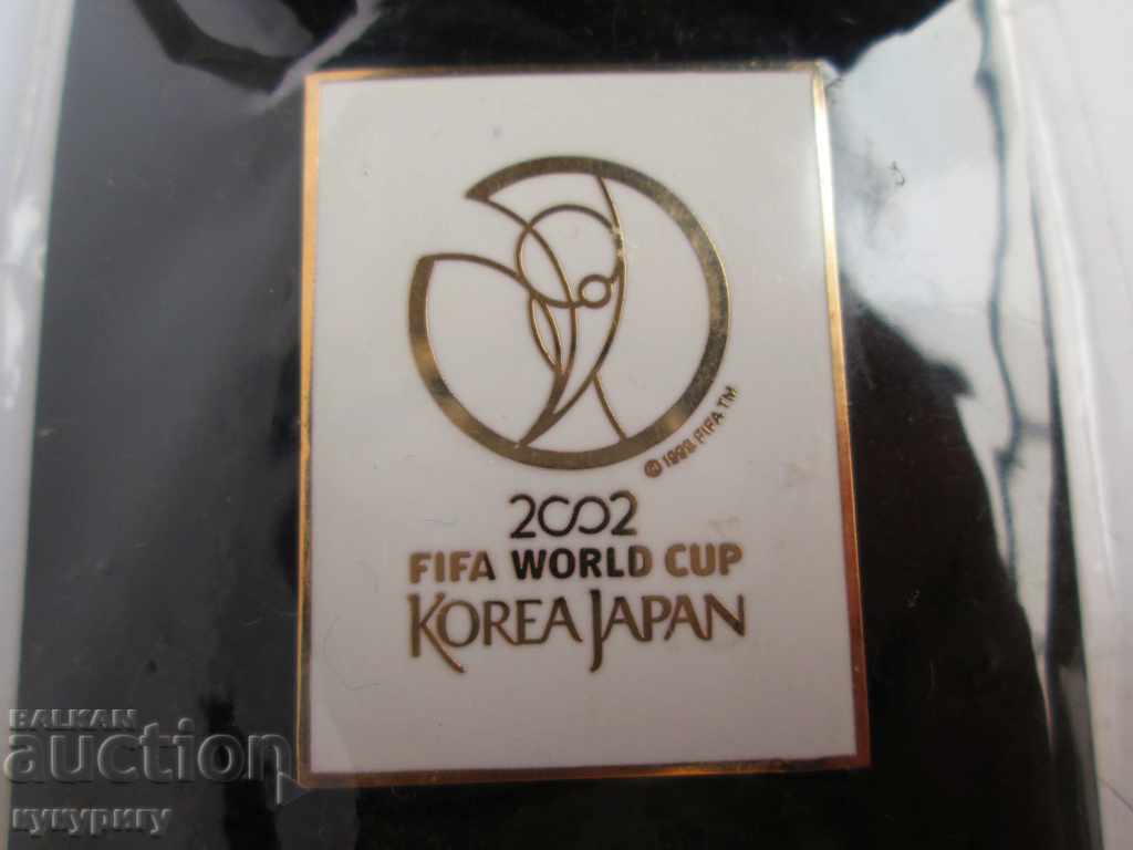 Delivery of FIFA Official Badge Badge World Cup Football 2002