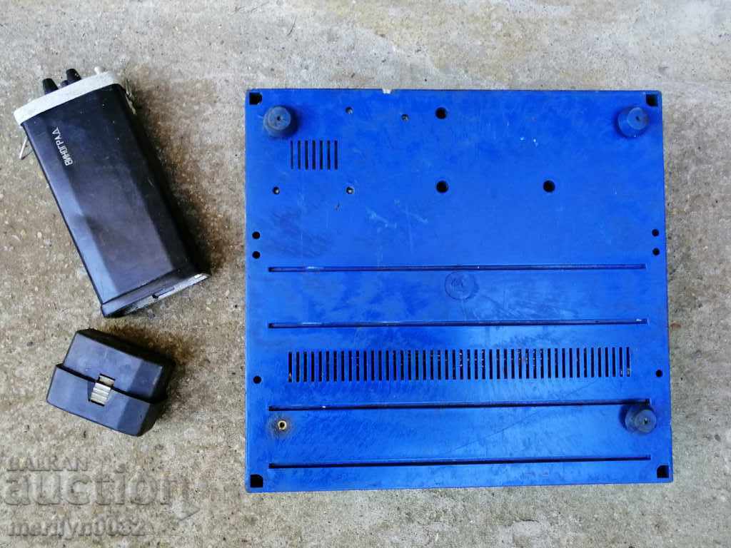 Auction  Charger unit for radio station UZ-81 People's Militia of the NRB USSR
