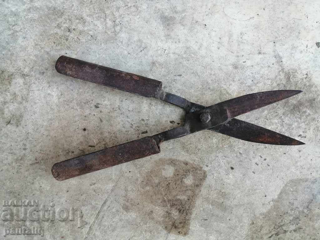 ΠΑΛΑΙΟΙ ΣΠΑΝΙΟΙ ΝΥΧΟΙ με τιμή 15.00 BGN | € 7.67 ΠΑΛΑΙΟΙ ΣΠΑΝΙΟΙ ΝΥΧΟΙ με τιμή 15.00 BGN | € 7.67