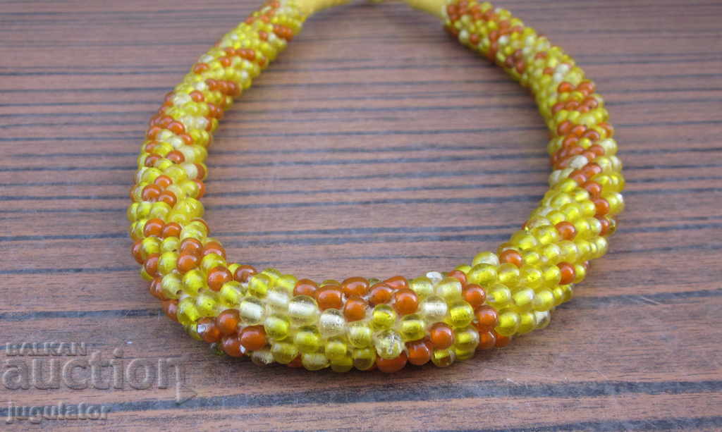 Delivery of Bulgarian Renaissance folk beaded jewelry Delivery of Bulgarian Renaissance folk beaded jewelry