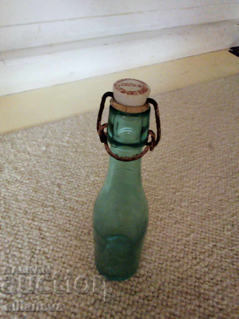 Παράδοση παλιό μπουκάλι λεμονάδα Παράδοση παλιό μπουκάλι λεμονάδα