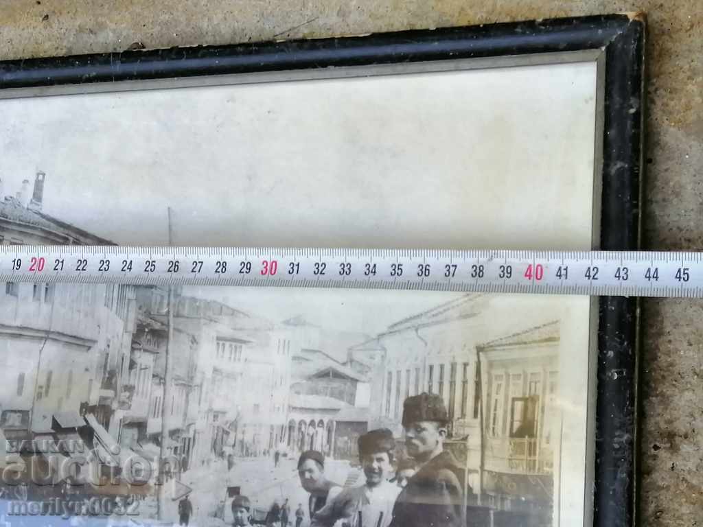Auction Photo in a frame photography portrait Tarnovo 90s 19th century Auction Photo in a frame photography portrait Tarnovo 90s 19th century
