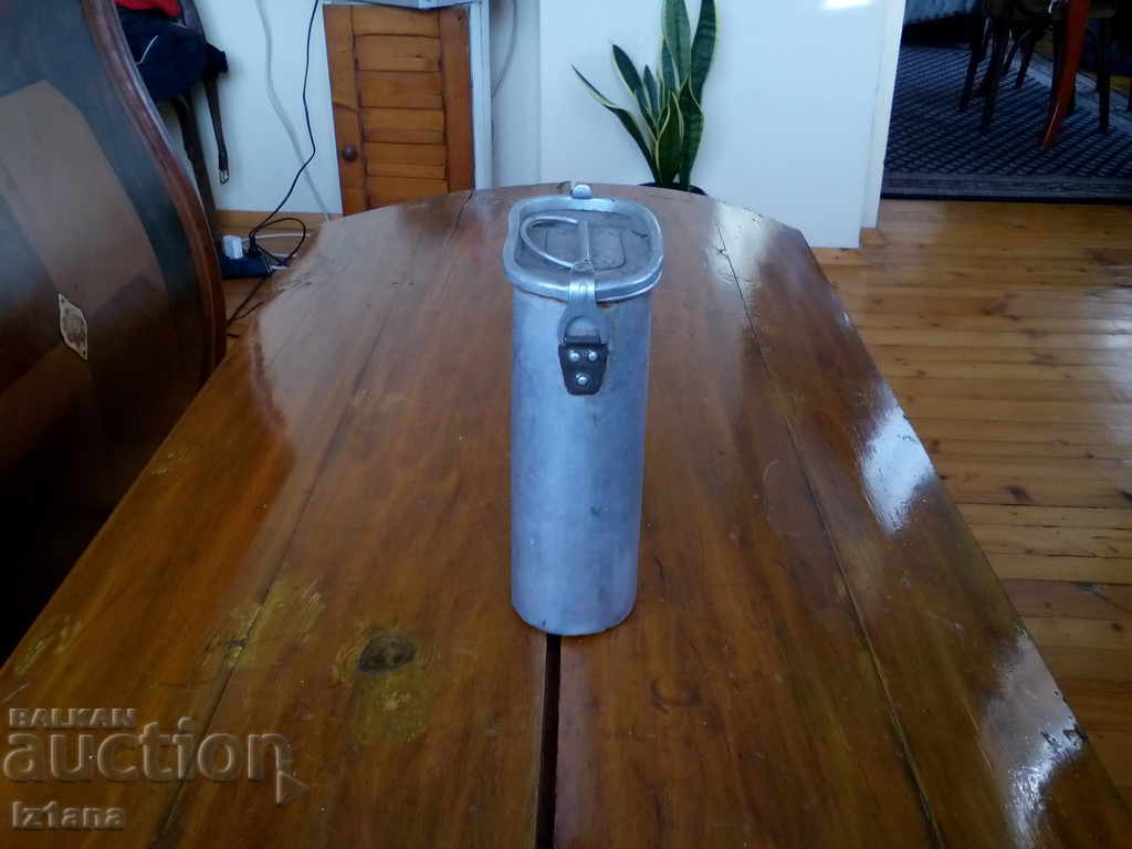 Old aluminum box with price 18.00 BGN | € 9.20 Old aluminum box with price 18.00 BGN | € 9.20