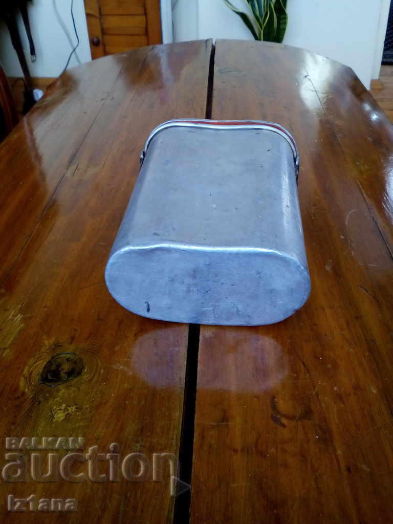 Old aluminum box - 7 Old aluminum box - 7