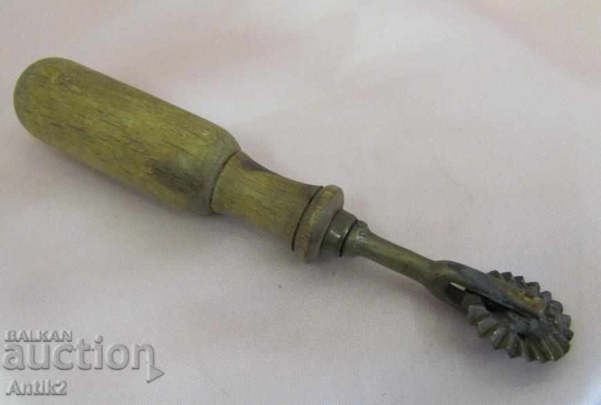 19th Century Dough Cutting Tool with price 130.00 BGN | € 66.47 19th Century Dough Cutting Tool with price 130.00 BGN | € 66.47