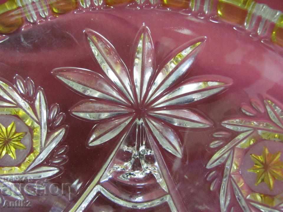 Delivery of Old Crystal Glass Cup, Fruit Delivery of Old Crystal Glass Cup, Fruit