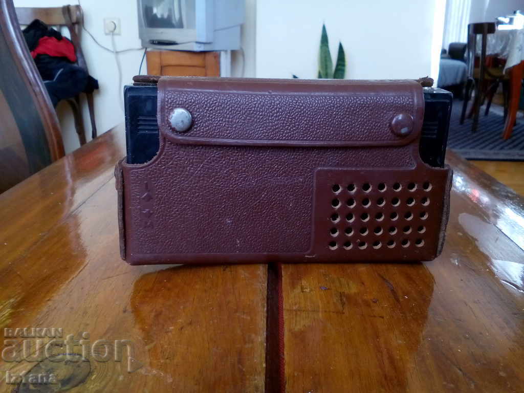 Old radio, Etude radio, Etiud-2 with price 35.00 BGN | € 17.90 Old radio, Etude radio, Etiud-2 with price 35.00 BGN | € 17.90