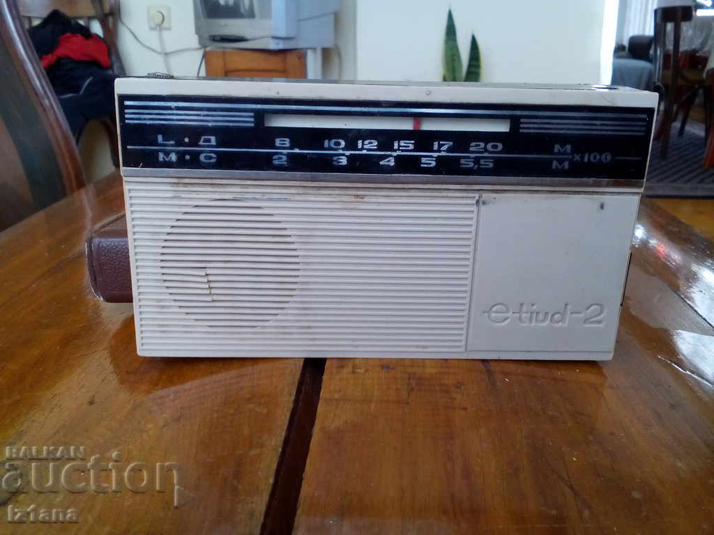 Auction Old radio, Etude radio, Etiud-2 Auction Old radio, Etude radio, Etiud-2