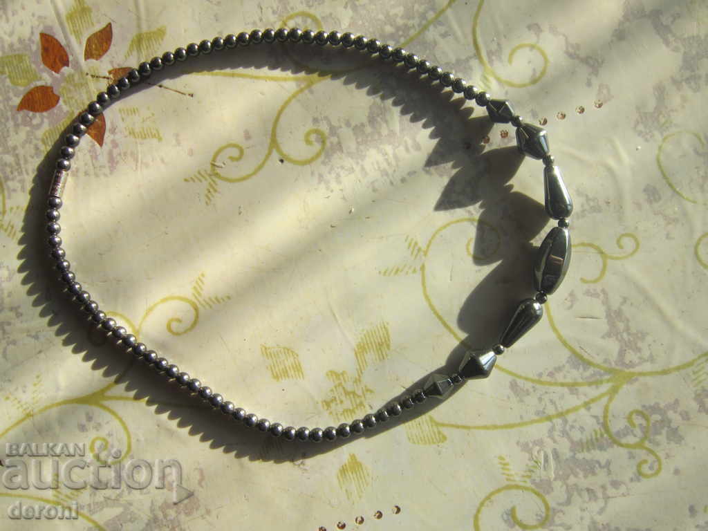 Incredible necklace necklace necklace with price 10.00 BGN | € 5.11 Incredible necklace necklace necklace with price 10.00 BGN | € 5.11