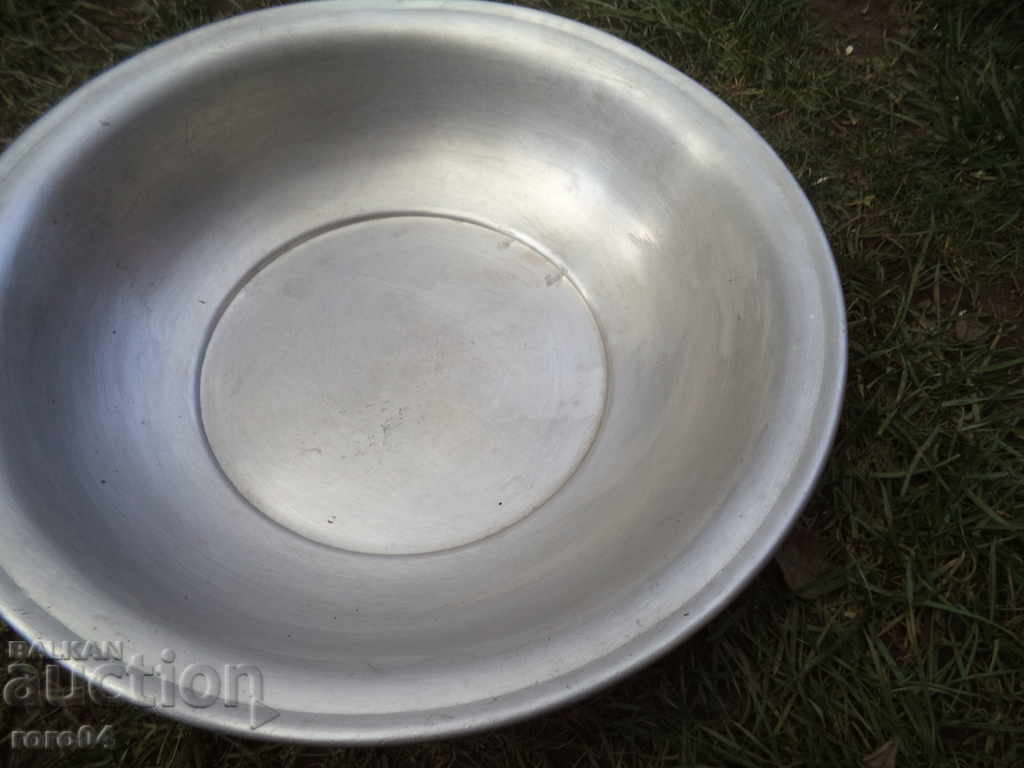 LIGHT - ALUMINUM - MAIL EXCELLENT - 6 LIGHT - ALUMINUM - MAIL EXCELLENT - 6