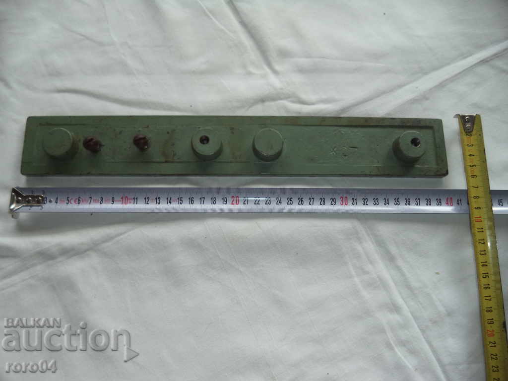 OLD IRON BOARD - 6 OLD IRON BOARD - 6